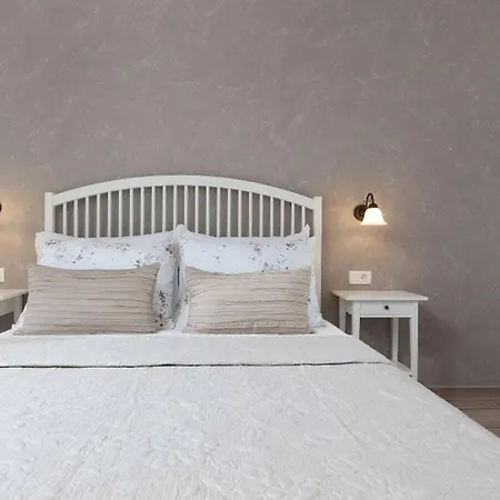 Rustic Nina * Tučepi