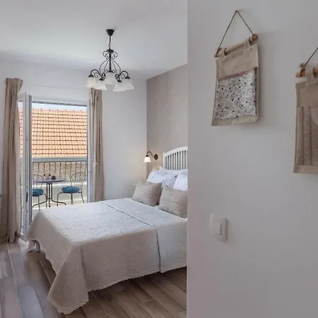 Rustic Nina Lejlighed Tučepi