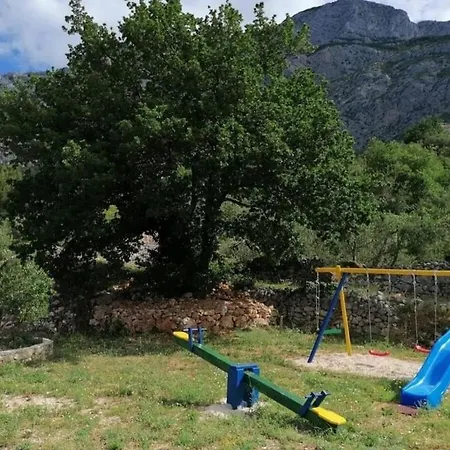 Rustic Nina Διαμέρισμα Tučepi